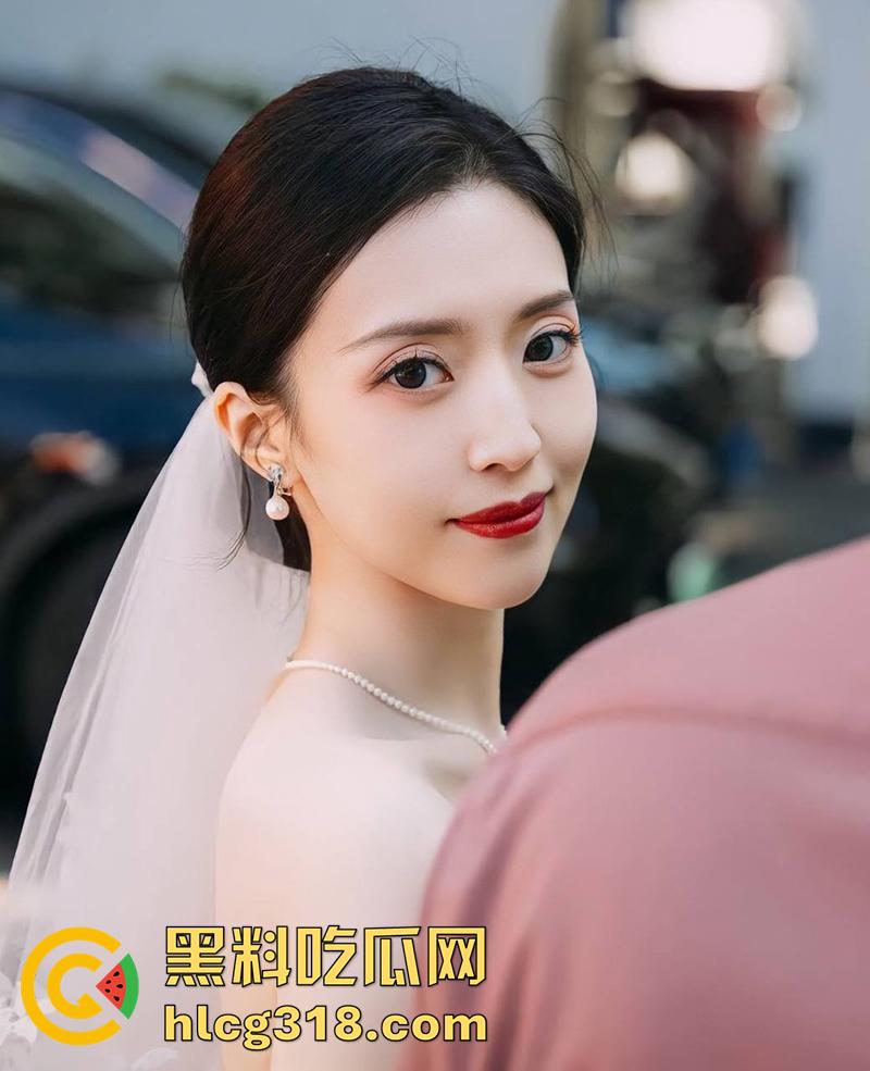 浙江杭州刚新婚的淫妻【吴梦雪】,做护士的肥臀母狗,和主任医师偷情,被老公发现曝光!-5