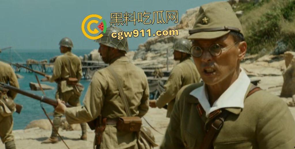 电影【东极岛】渔民逆天救英俘!二战舟山海域日轮沉没惨剧,野性渔民惊涛骇浪中血性爆发,真实英雄事迹!-3