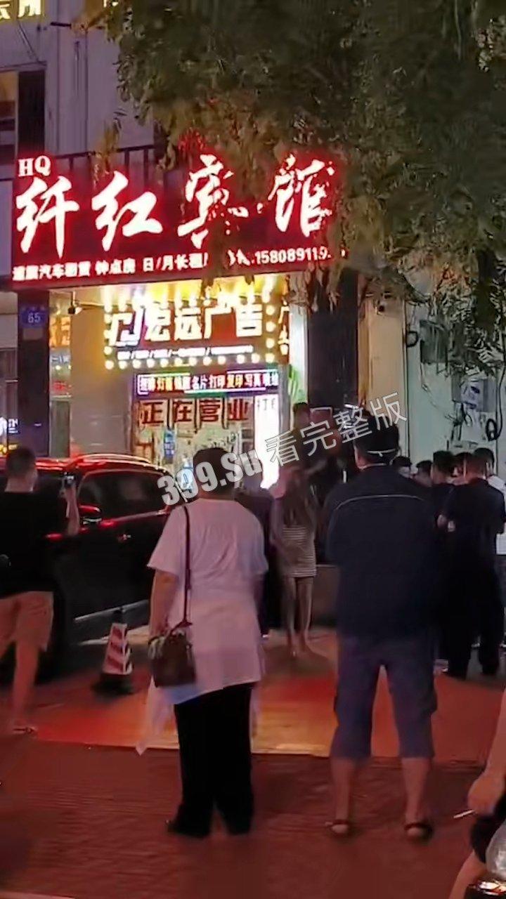 扫黄合集 常在河边走哪有不湿鞋 祝所有看到此视频的瓜友们都能在探险中平安归来!-5