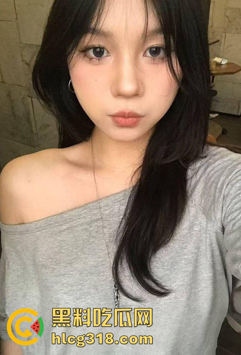 人间清醒好兄弟,高校男子贡献长腿女友,带室友群p轮奸爆操,反正也不能结婚,何不用她社交呢!-4