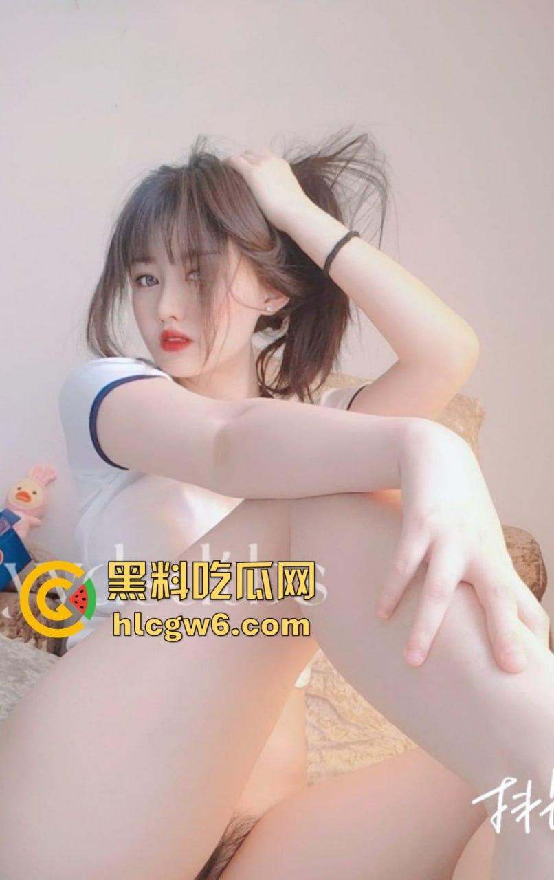 极品巨乳自拍视频外泄!大胆自嗨自慰骚姿势,全程高能让人看了欲罢不能!-5