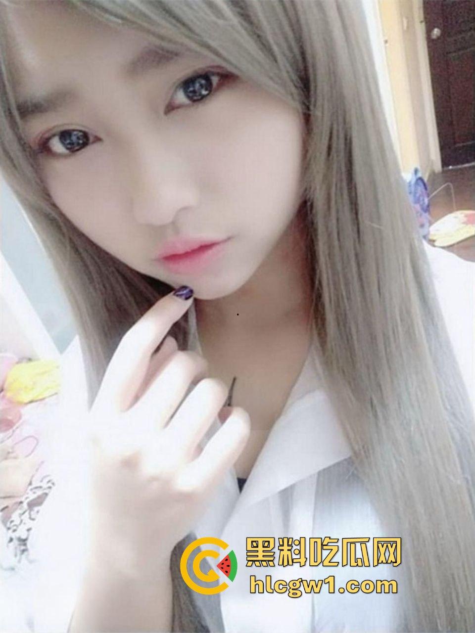 广西刺青小太妹【孙甜】被金主调教成母狗!骚劲儿十足,金主大哥玩够了就分享出来让兄弟们也瞧瞧!独家投稿!-2