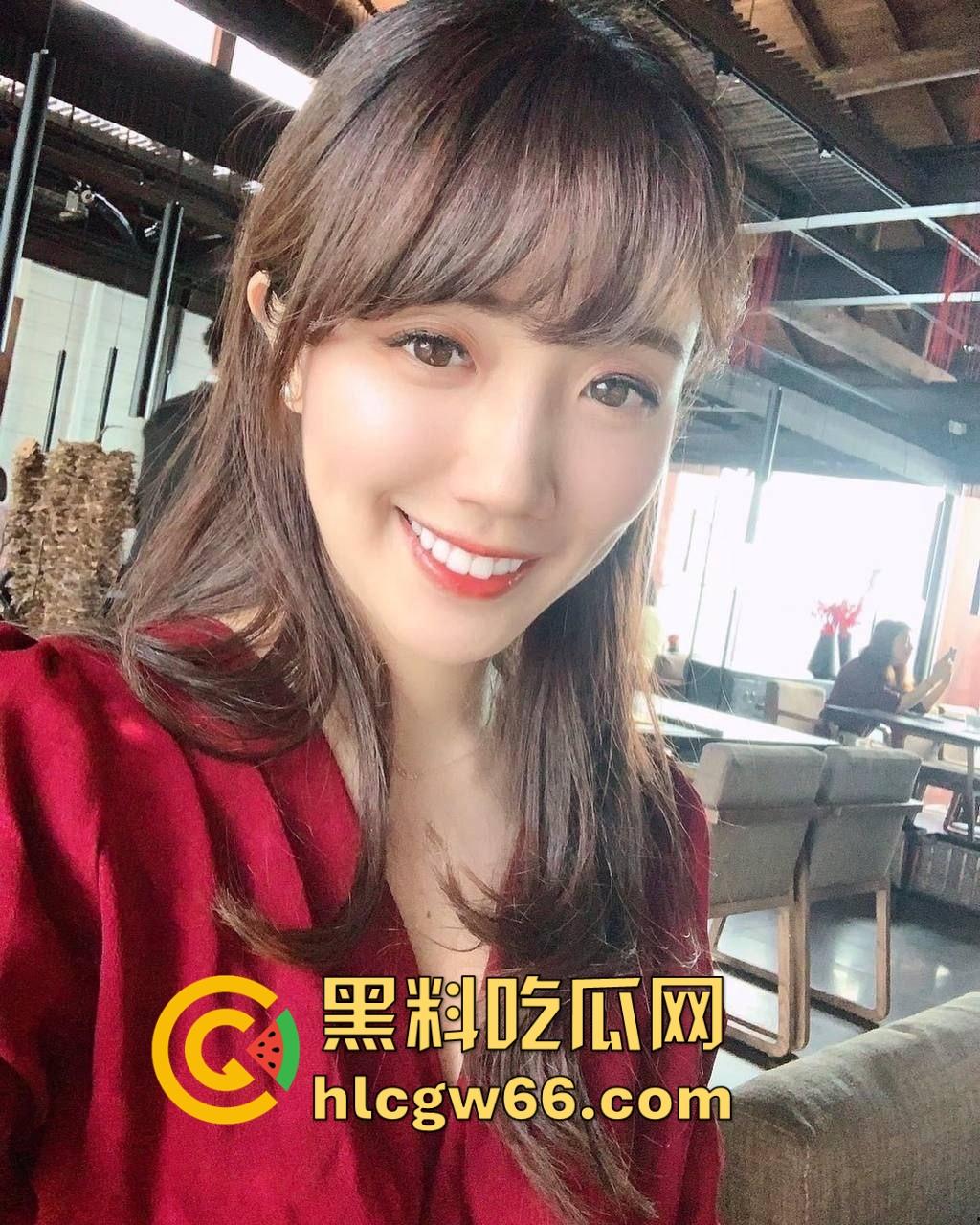 海角大神 恋母少年的心声 接老妈的老情人吃饭喝酒 被我灌醉后 我在客厅操老妈给他带绿帽-1