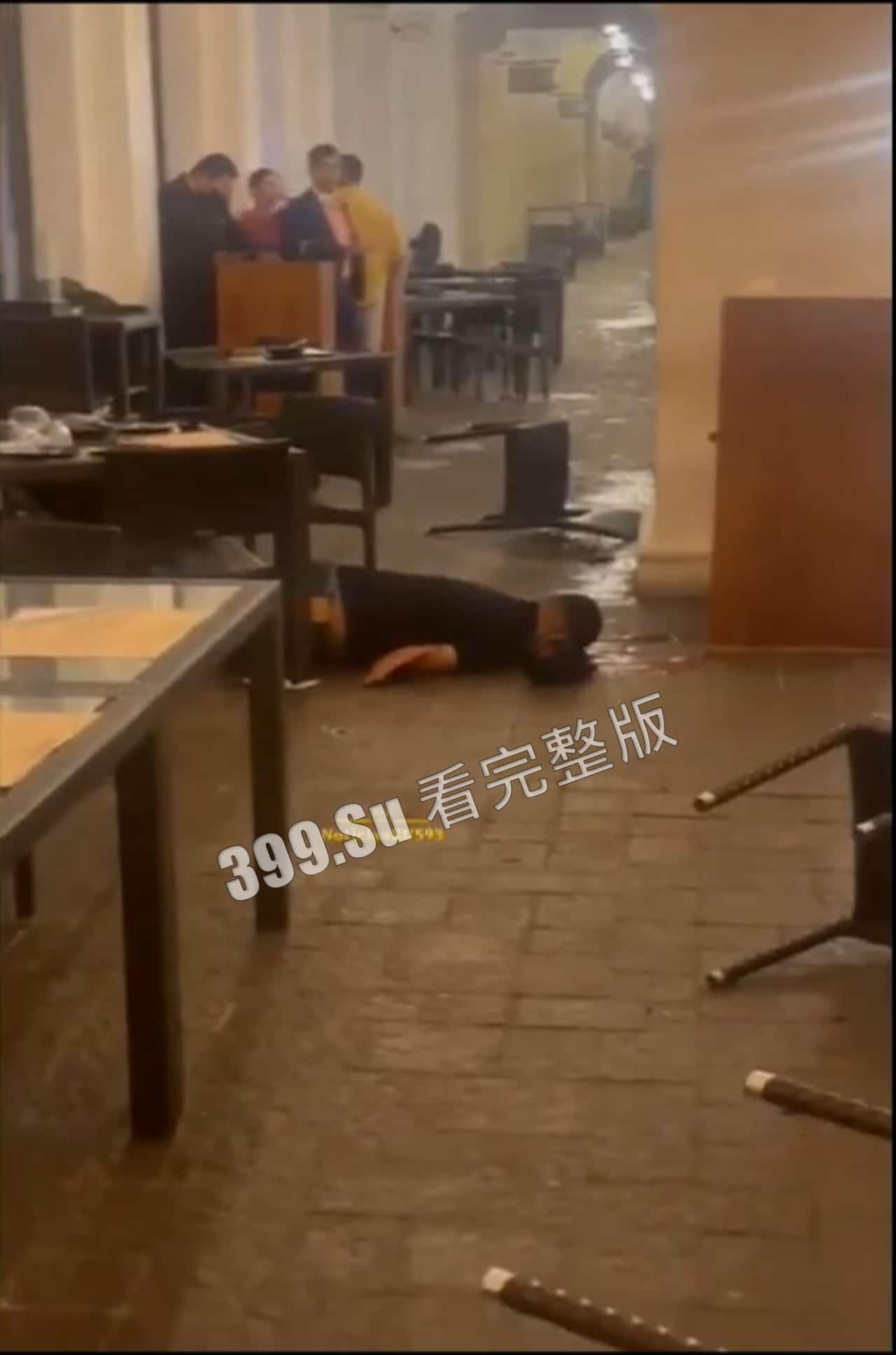 枪支 暴力 自由 国外年轻人身体就是好,倒头就睡-3