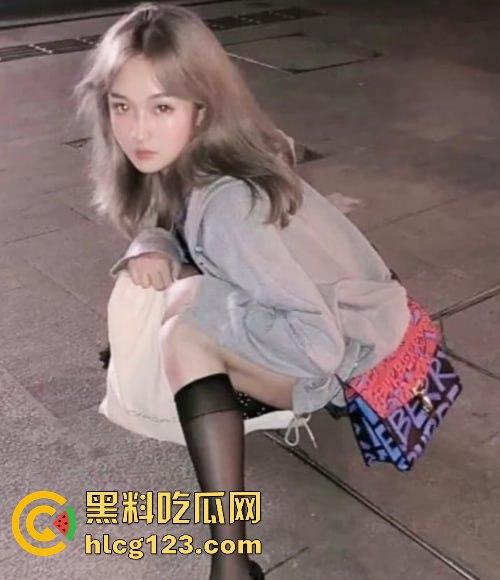 00后金发小骚货探探约炮被渣男玩残!下药迷奸,小穴被操烂全程喷汁!-1