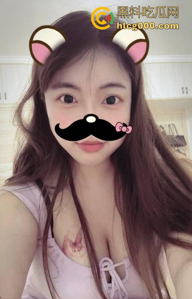 抖音巨乳主播【Primadonna】直播自慰,手指在被子下操纵着跳蛋,听着湿润的水声,眼神逐渐迷离,巨刺激!-3