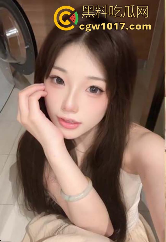 海角大神新作!无套插干女儿的嫩穴,这小穴紧的一塌糊涂,听着她的浪叫心理上爽感爆棚!-4