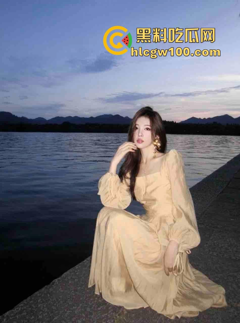 温州富婆少妇【李若曦】包养体校猛男,靠大屌喂饱她,每次被操到腿软还掏零花钱,男大全程记录操逼细节!-7