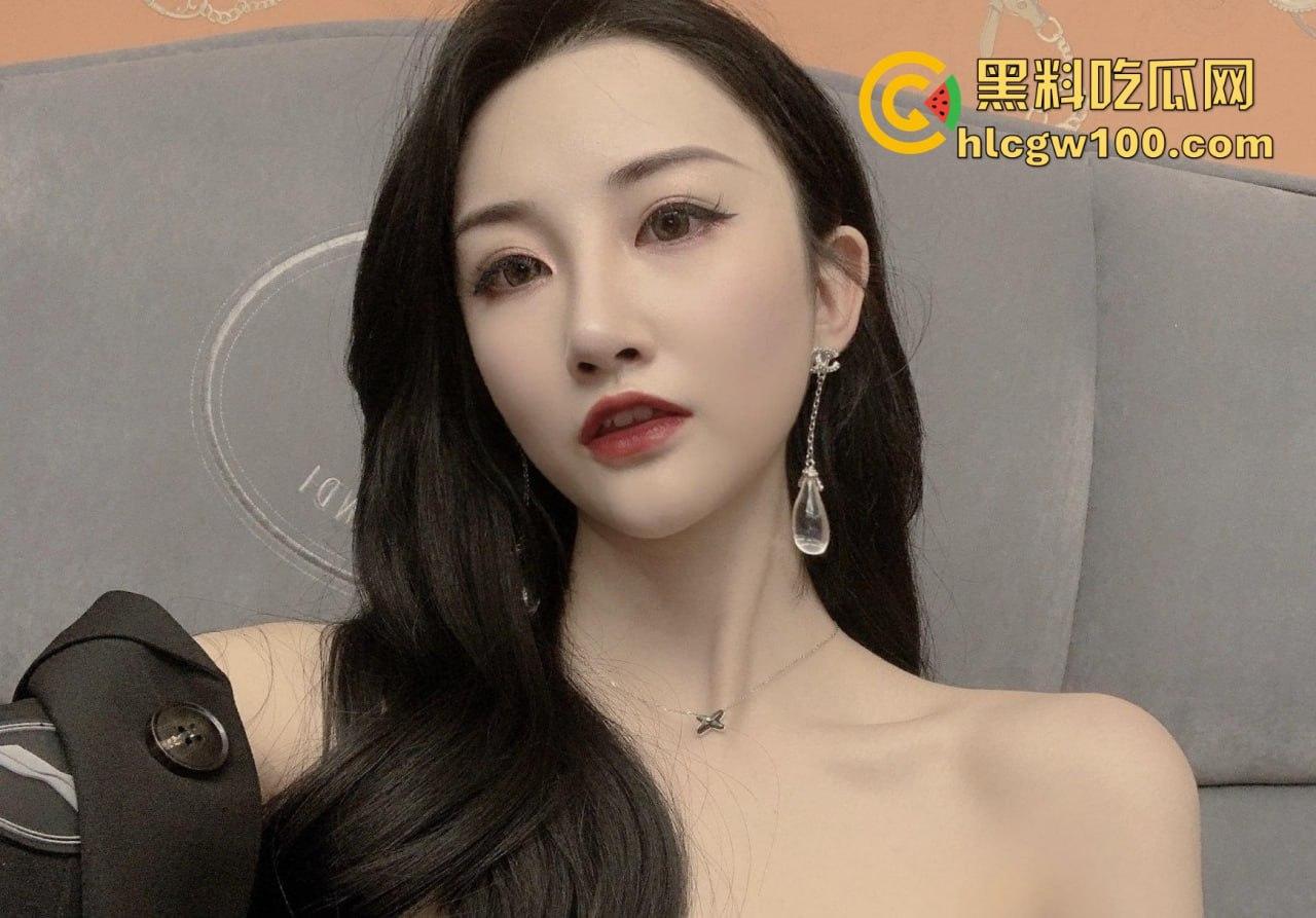 上海高颜值模特【于飒怡】约炮视频曝光,气质御姐私下超放荡,混熟后随便一撩就能操!-1