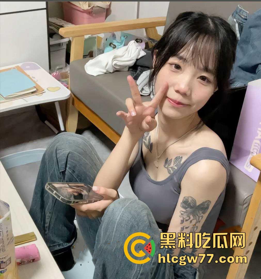 福建泉州医学高等专科学校母狗【高雨彤】露出自慰金主爆操视频泄露 年纪不大玩得挺花!独家曝光-2