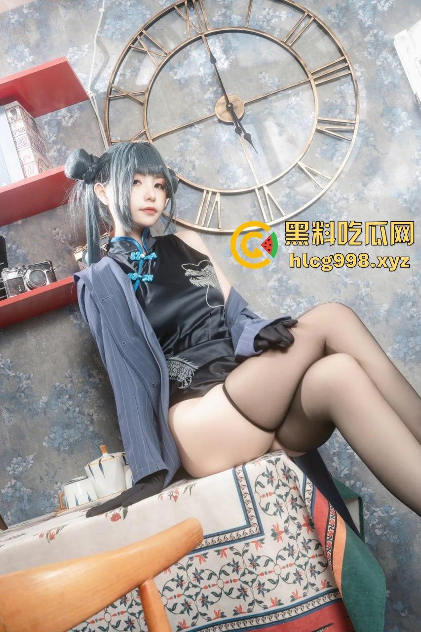 回忆缝纫机极品清纯萝莉【喵小吉】COS碧蓝档案妃咲！黑丝高跟掰穴，粉嫩小穴水润得想舔屏！-21