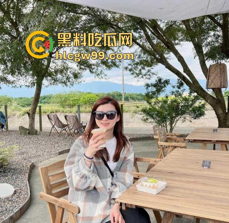 IG6000粉香港风水算命师【凯绮】拍给男友洗澡自慰视频泄密 不知她算没算到自己这一劫?-17