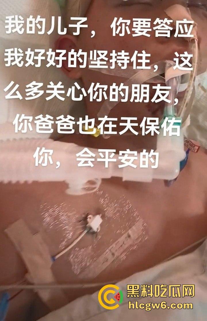 四川学生逃课无证驾驶试驾车!撞石墩脑袋开瓢,出了事不反思反怪学校和车行,家长操作直接让人无语!-4