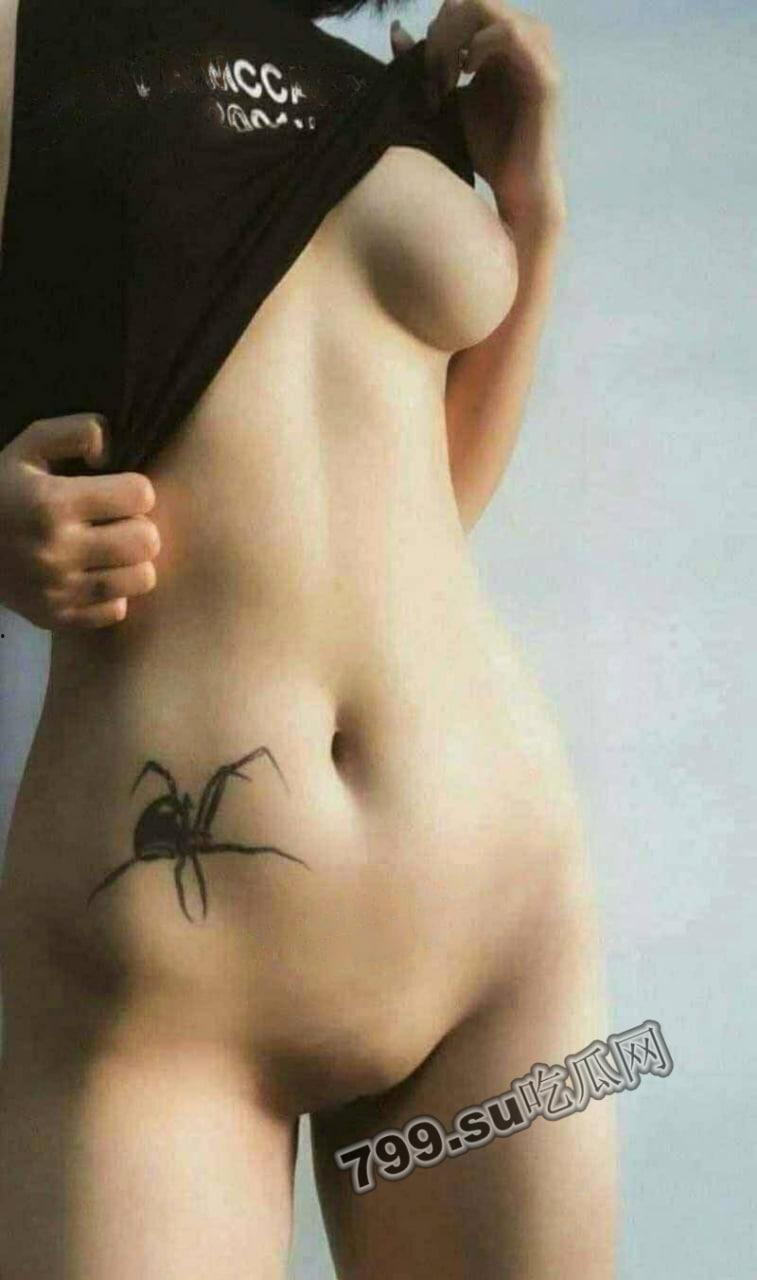 【精品泄密】越南超嫩反差舞蹈系学生妹 巨乳马甲线身材超棒 大量私拍流出-6