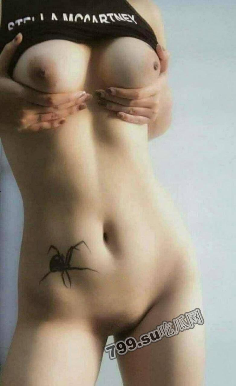 【精品泄密】越南超嫩反差舞蹈系学生妹 巨乳马甲线身材超棒 大量私拍流出-28