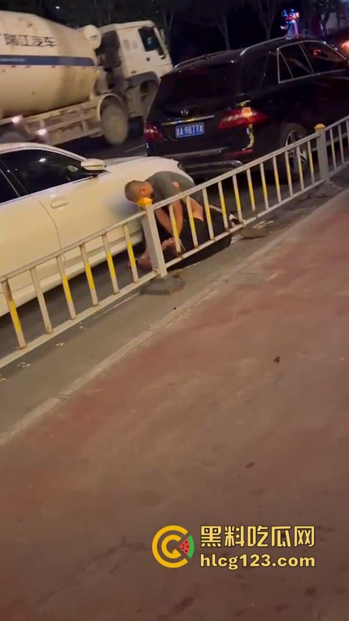 泰州两男子酒后互殴 重拳出击 脑袋都要开花了-7