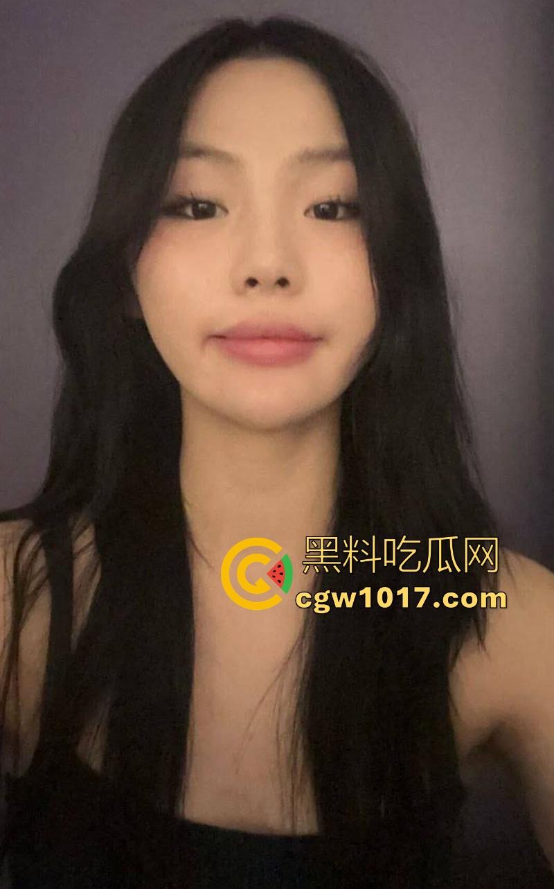 欧美女留【蔡盈盈】为赚生活费下海私拍自慰私拍,极品蜜桃臀诱惑撩人,鸡巴后入狂插骚逼,撸点高到爆炸!-2